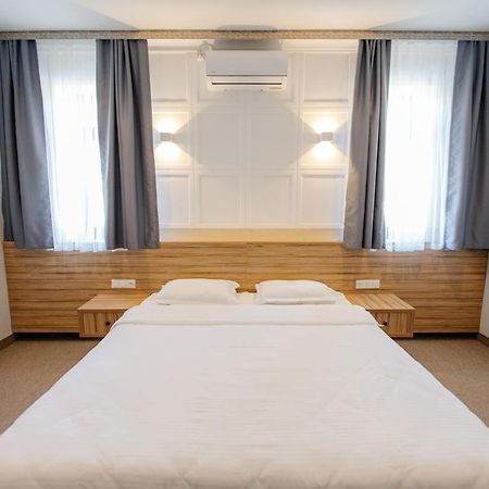 281 Hotel Biškek Exteriér fotografie