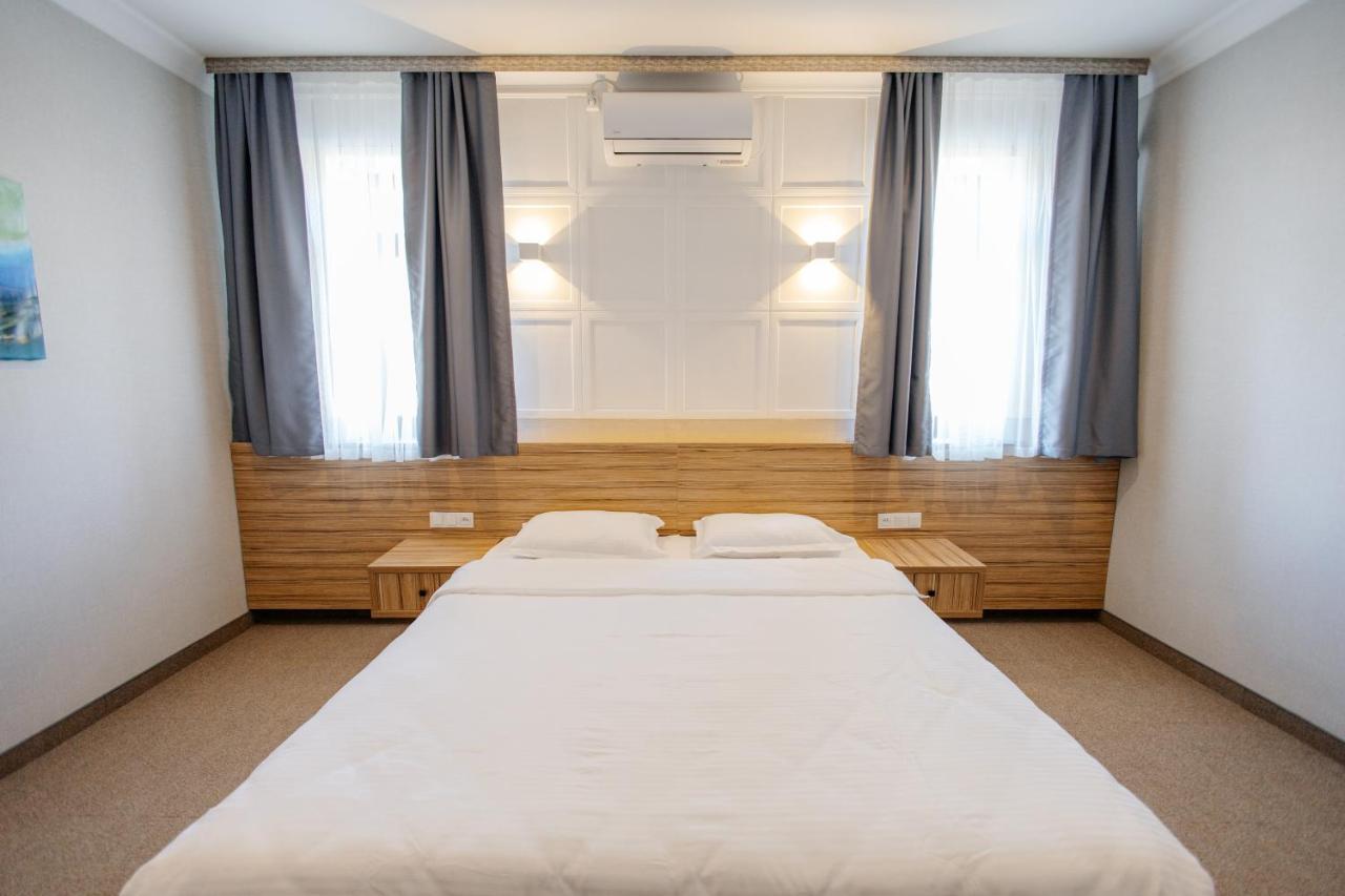 281 Hotel Biškek Exteriér fotografie